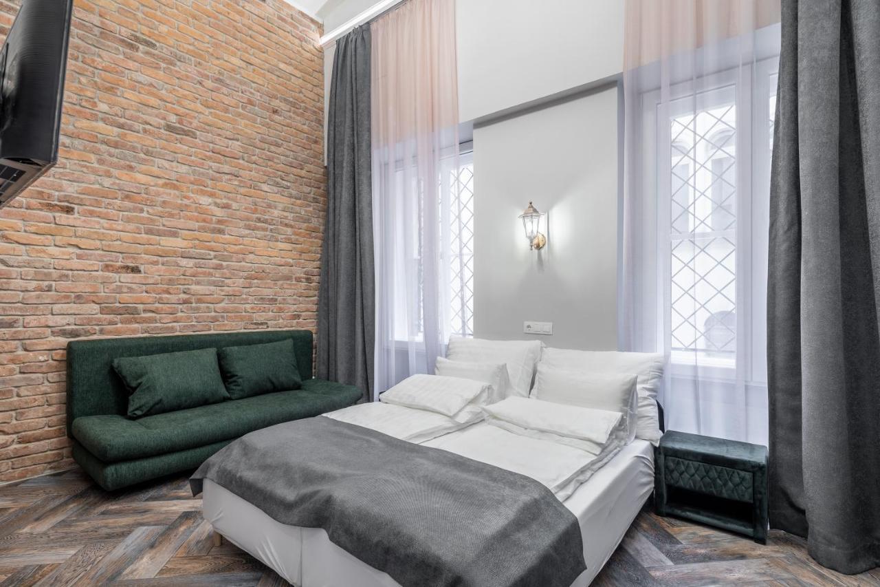 Stunning Apartment In The Hearth Of Budapest Bagian luar foto